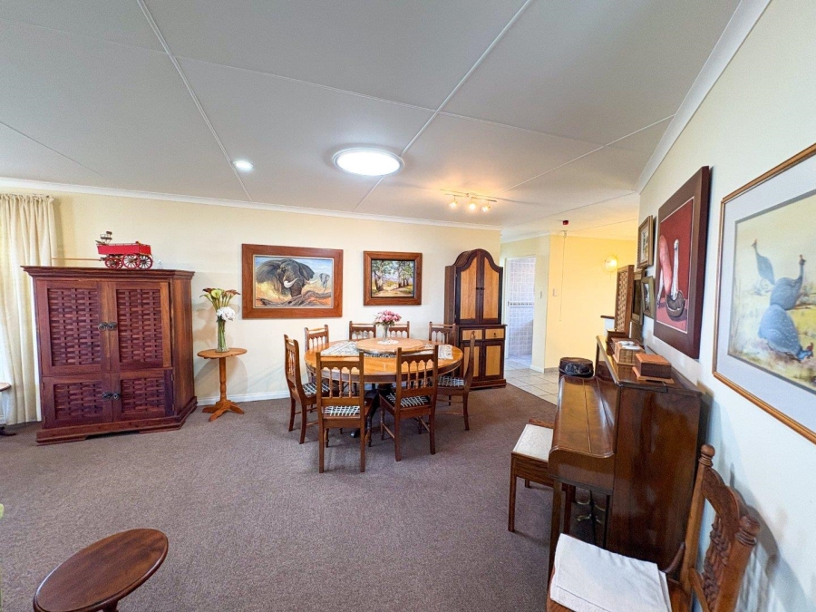 3 Bedroom Property for Sale in Stilbaai Western Cape